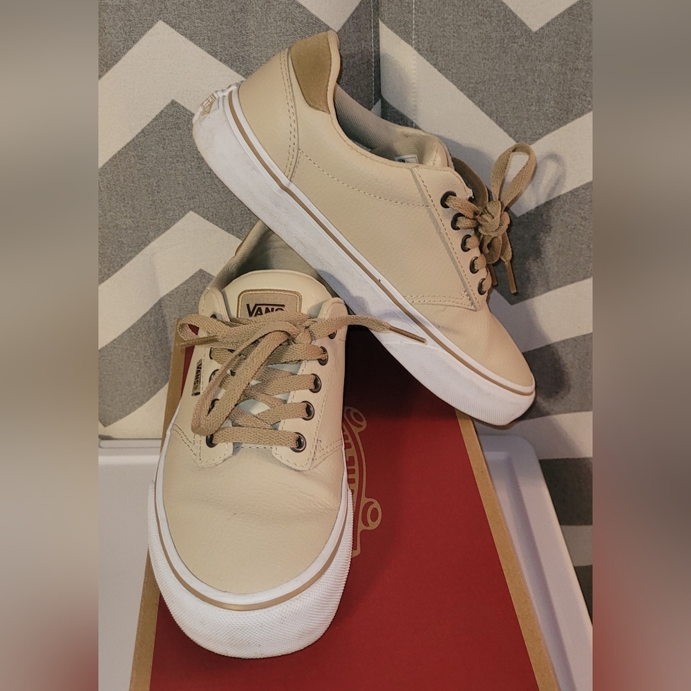 Vans leather taupe Atwood Deluxe men size 7